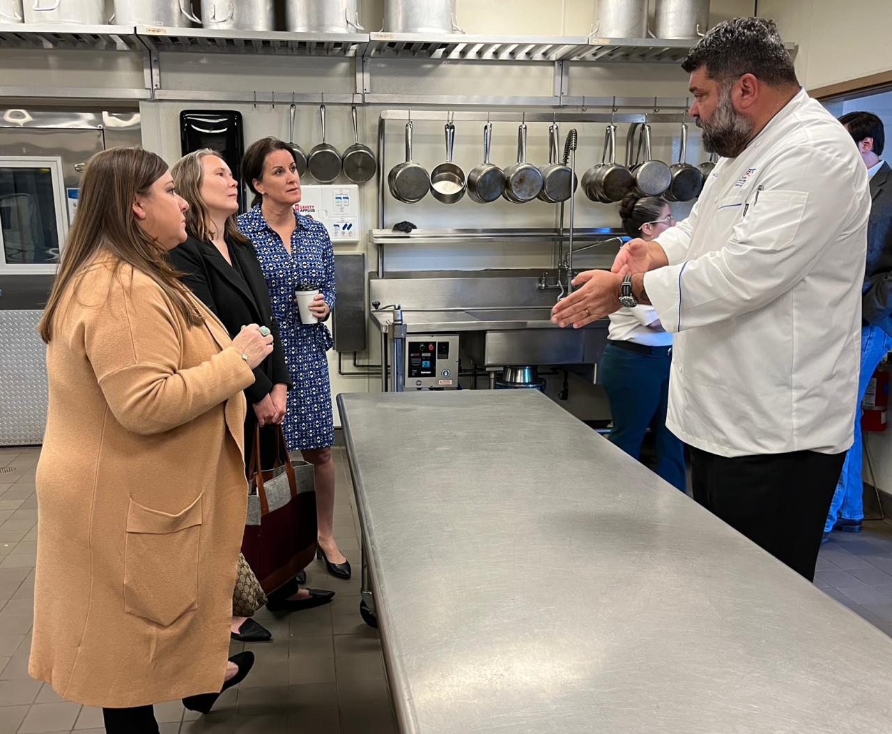 TSTC campuses host Texas Restaurant Association staff for tours - TSTC TSTC campuses host Texas Restaurant Association staff for tours - TSTC