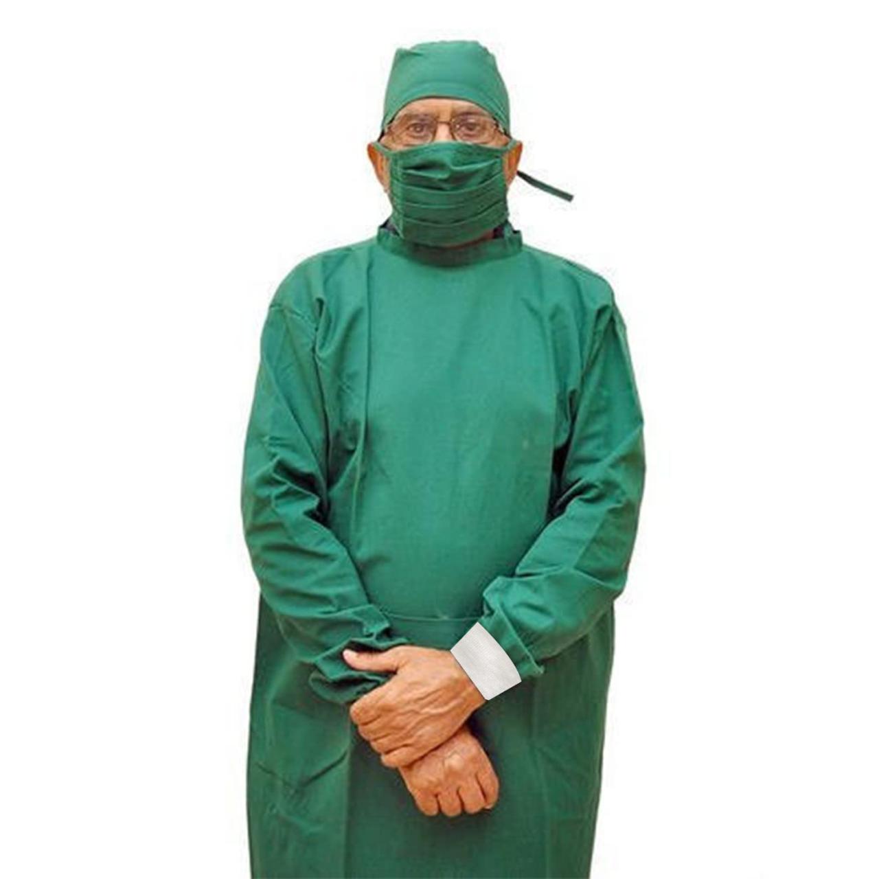 Reusable surgical gown