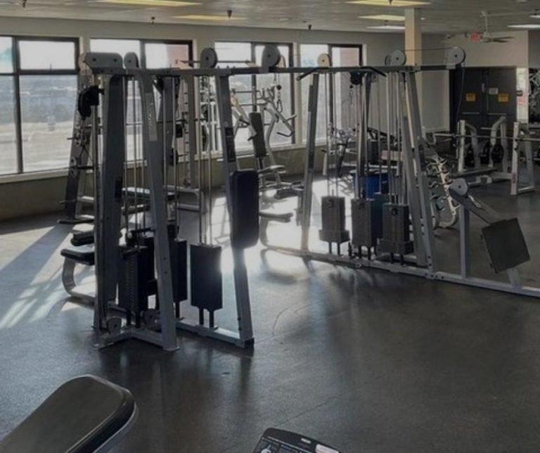 In-shape family fitness hours