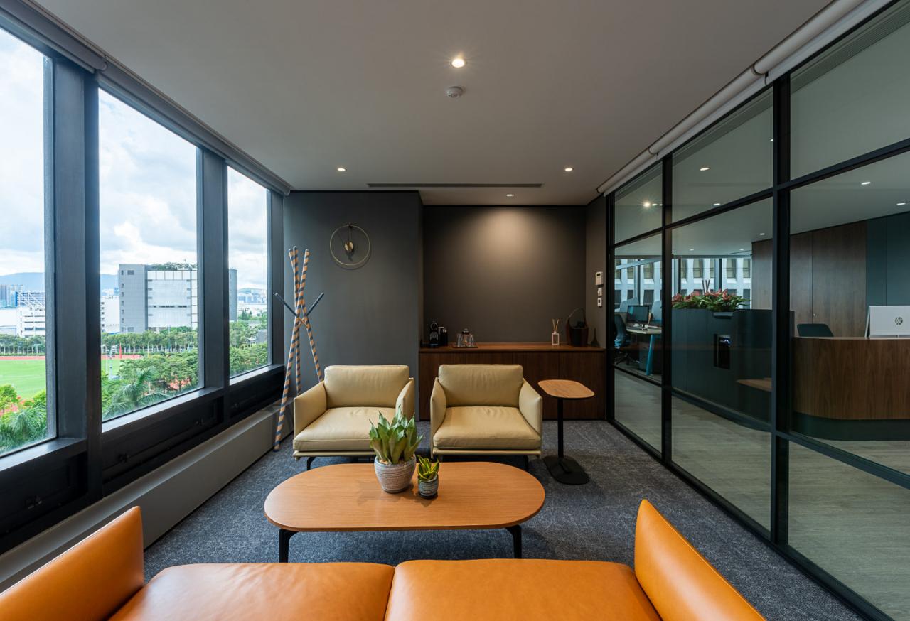 Investment offices near me