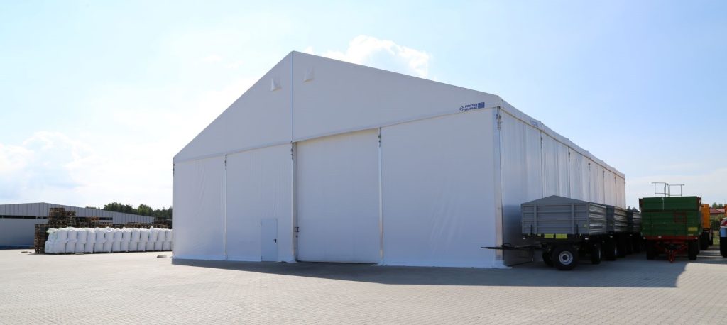 Temporary storage fulfillment center