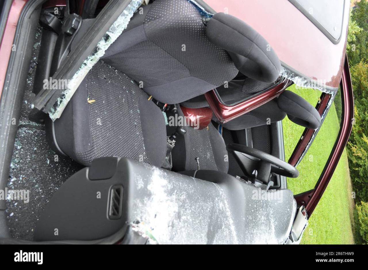 Smart car car accident