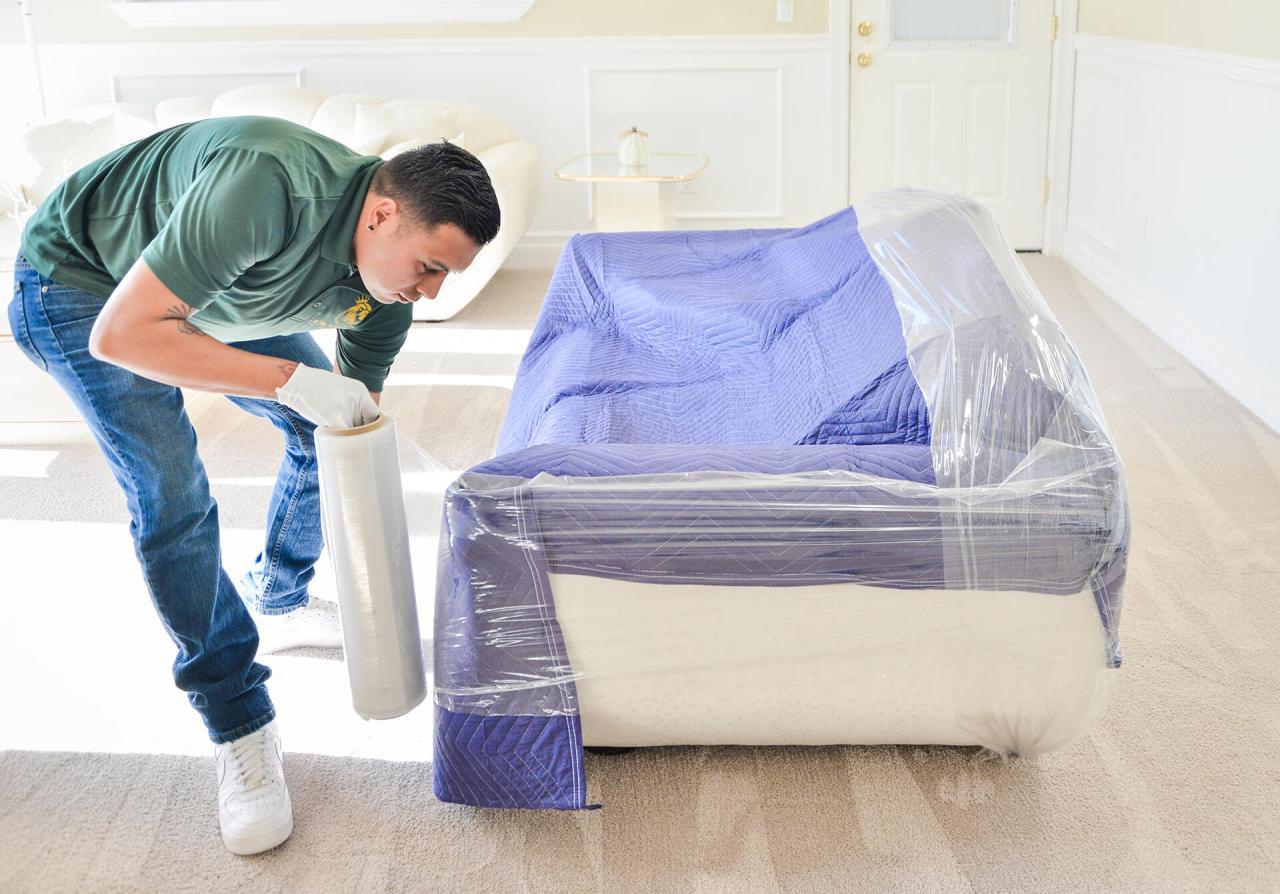 Furniture Movers Near Me | Furniture moving company, service