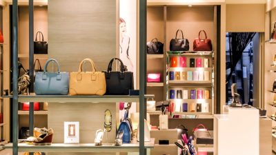 Bags on a Roll Dispenser Streamline Your Workflow