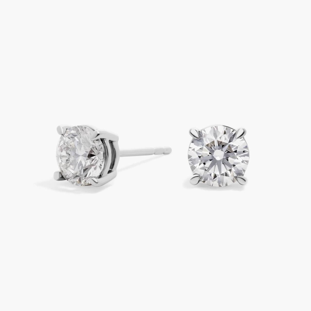 Real Diamonds Party Wear Lab Grown Diamond Stud Earrings, Size: 2.00 ... Real Diamonds Party Wear Lab Grown Diamond Stud Earrings, Size: 2.00 ...