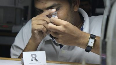 Buy Manufactured Diamonds Shine With Elegance And Value