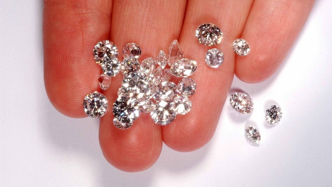 53M Americans to Buy Diamonds This Holiday