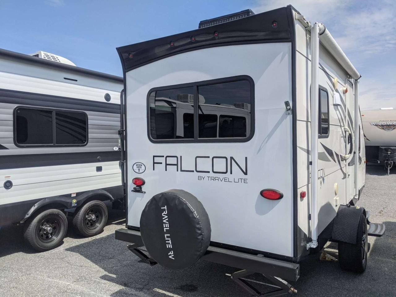 9 Truck Camper Accessories You Can’t Travel Without - Mortons on the Move 9 Truck Camper Accessories You Can’t Travel Without - Mortons on the Move
