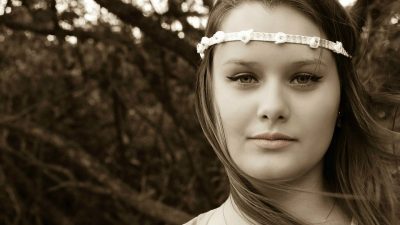 Internet Addicted Teens Twice as Likely to Harm Themselves