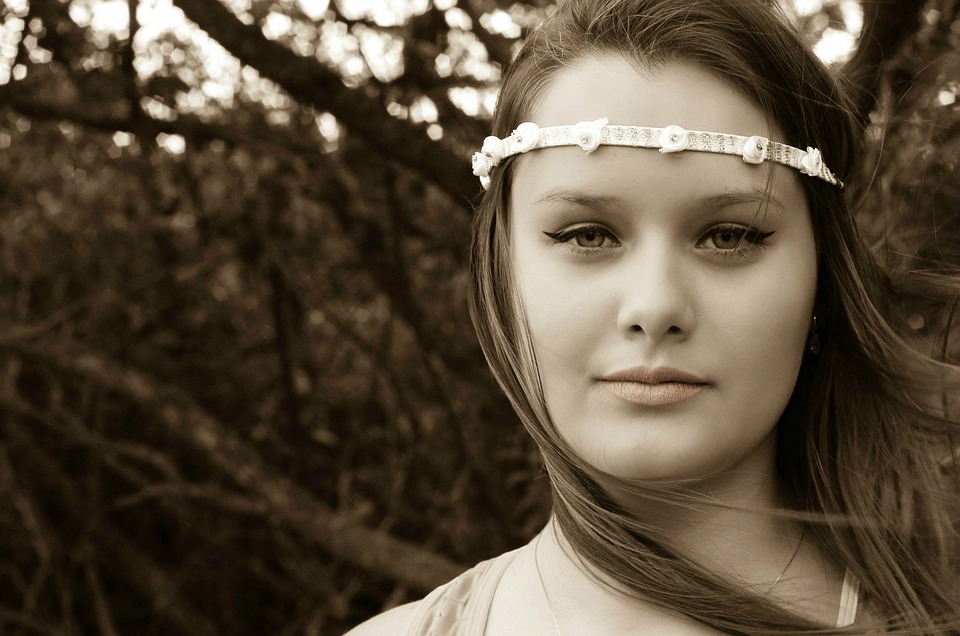 Internet Addicted Teens Twice as Likely to Harm Themselves