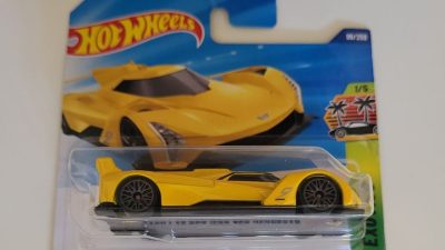 Nabha Natesh - Hot gallery - Tamil Cine Stars