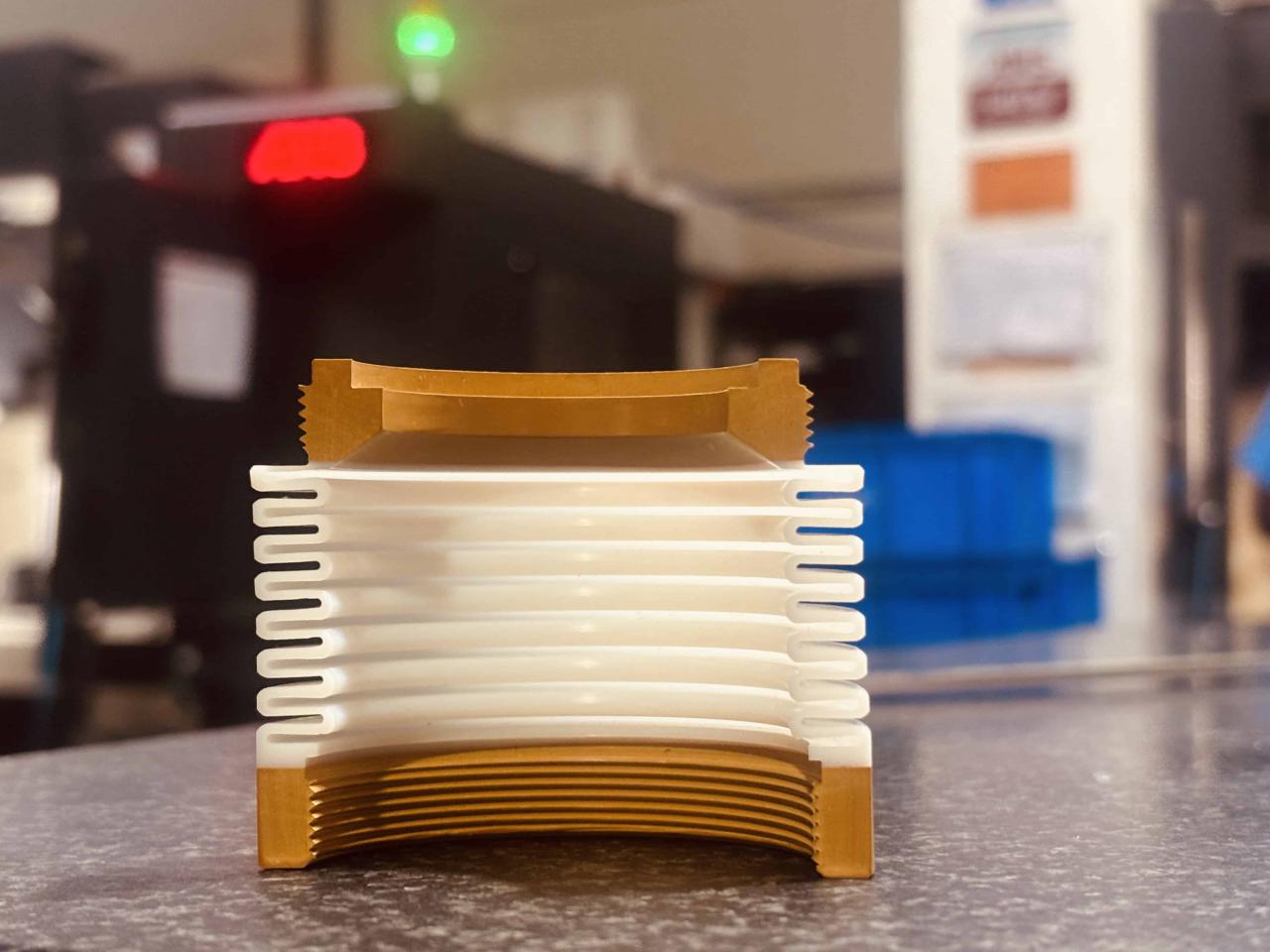 Poly - Film (2020) - SensCritique