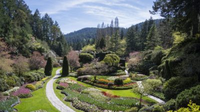 Beautiful Gardens To Inspire Your Landscaping Plans