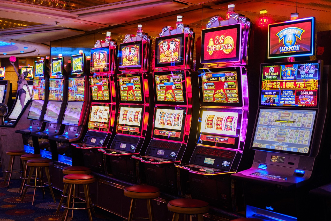 Casino Arcade Slot Machines - Free photo on Pixabay